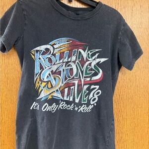 Black Rolling Stones Live Graphic Tee